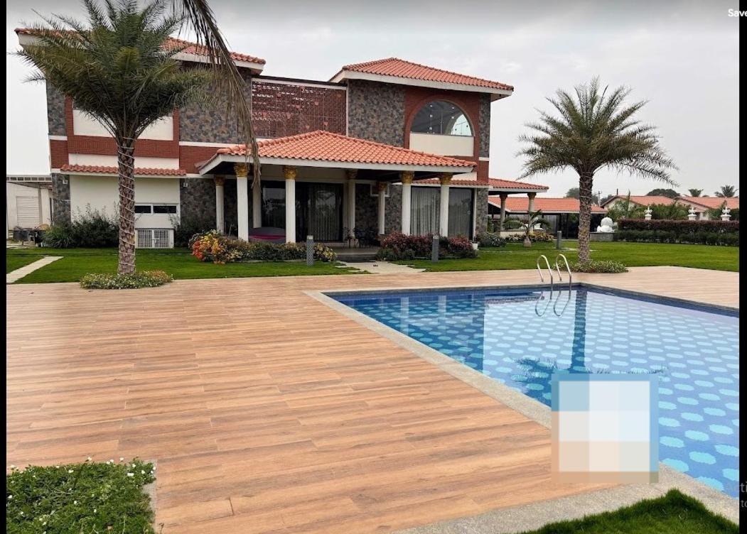 Redhomex Cove Castle Villa 海得拉巴 外观 照片
